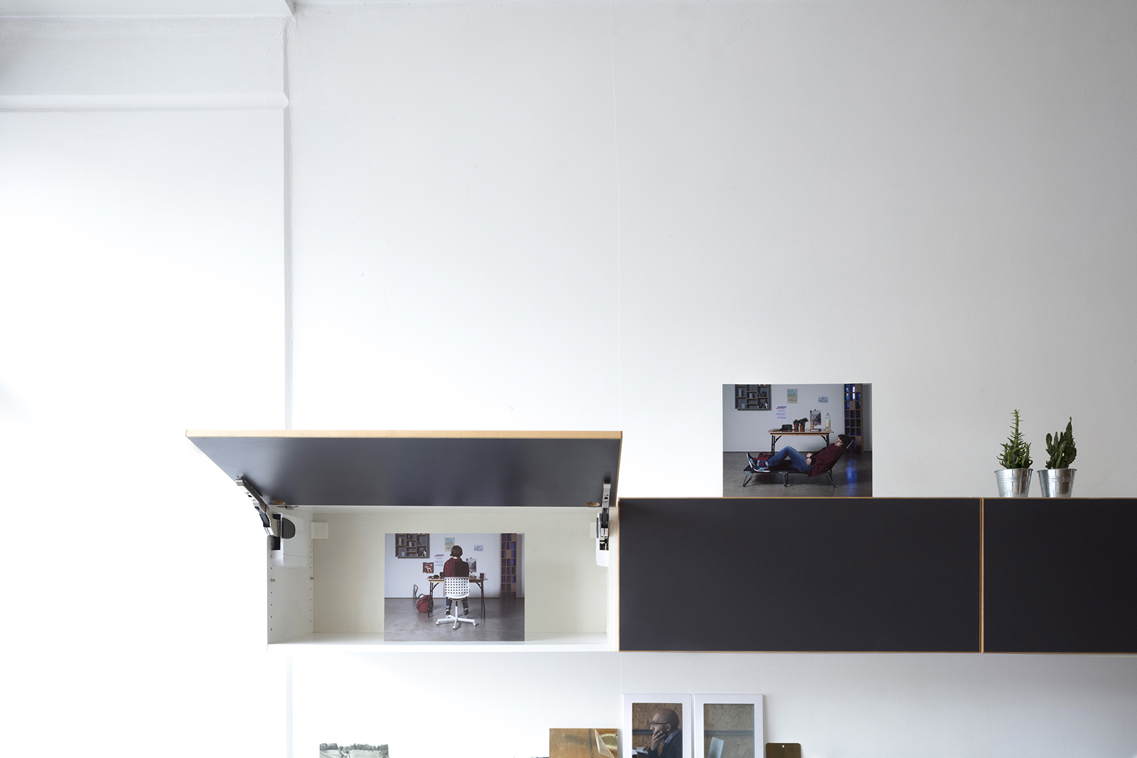 Paula Smolarska - Passen-gers